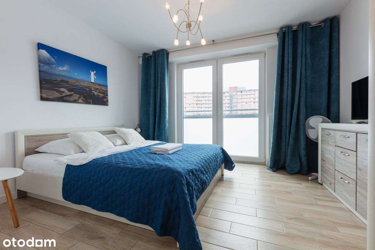 Kawalerka w 4 Oceanach,  blisko morza, garaż-0