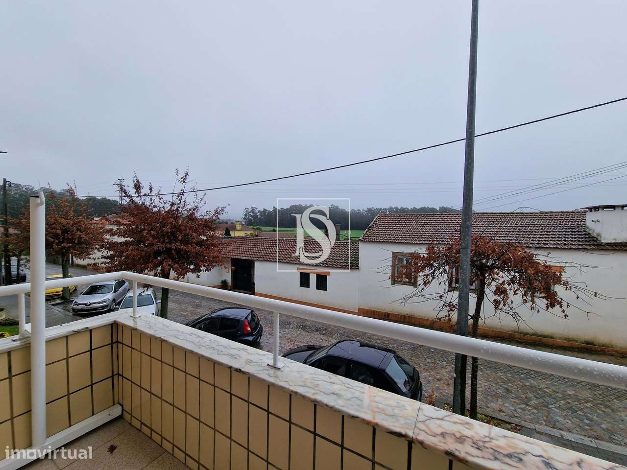 Apartamento T3 em Gião com terreno-7