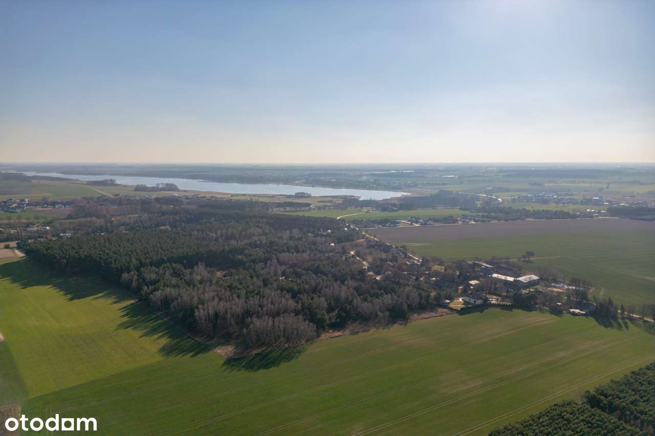Dom z oranżerią z kominkiem ze stawem i altaną, obecnie pensjonat-9