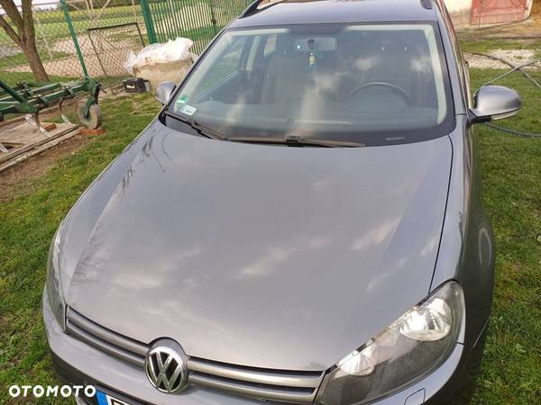 Volkswagen Golf 1.6 TDI DPF BlueMotion - 5