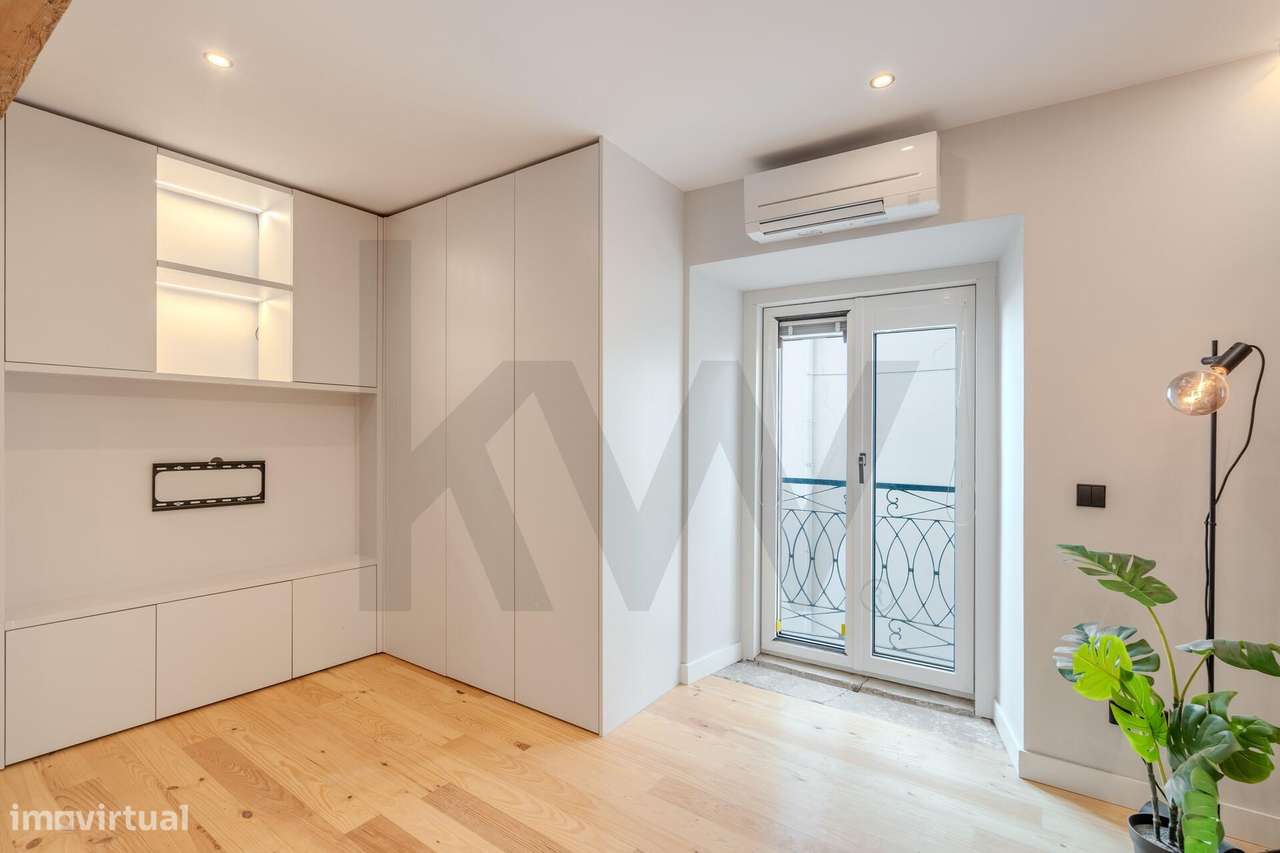 T1 remodelado com terraço de 24m2 no Largo das Olarias – conforto e ch - Grande imagem: 4/27