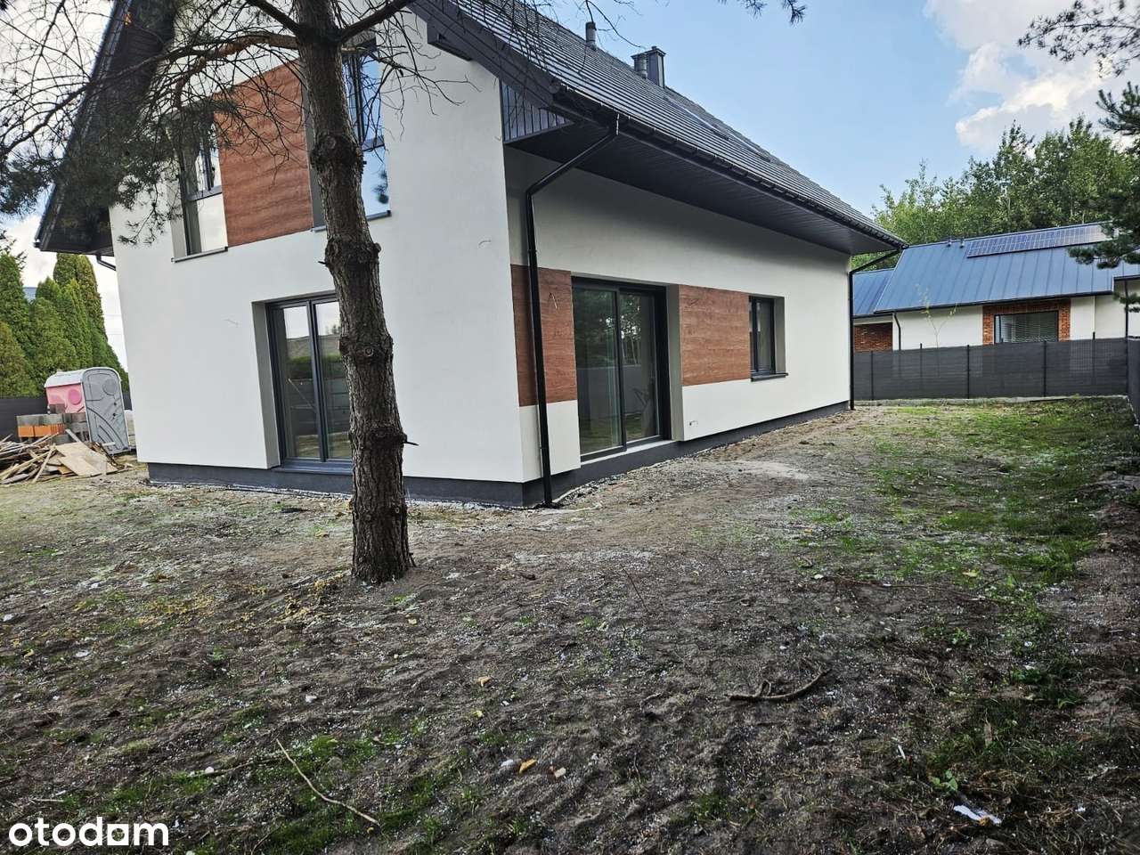 Wolnostojący dom, 6 pokoi pod lasem-2