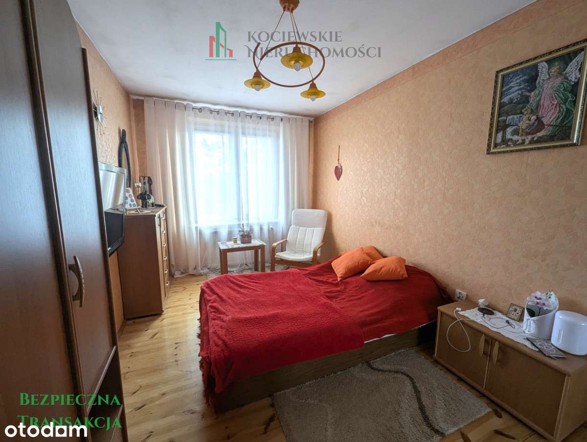 Dom z potencjałem dla rodziny lub inwestora.-12