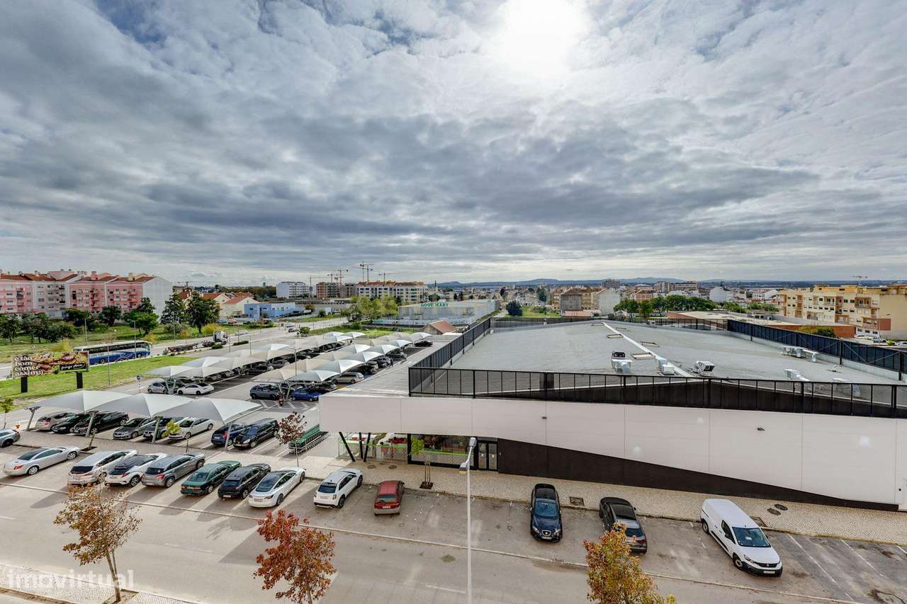 Apartamento T3 com Varanda e estacionamento em Montijo, Setúbal - Grande imagem: 5/28