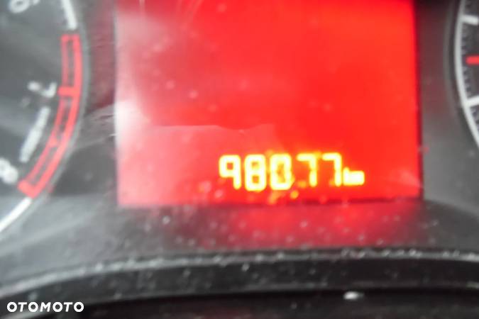 Opel Corsa 1.4 Enjoy - 11