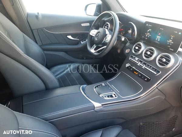 Mercedes-Benz GLC 200 4Matic 9G-TRONIC AMG Line Advanced - 13