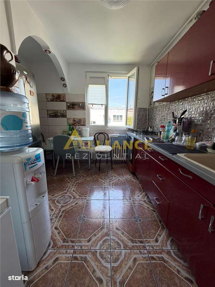 4 Camere Trapezului | Metrou | 2 bai si Boxa-4