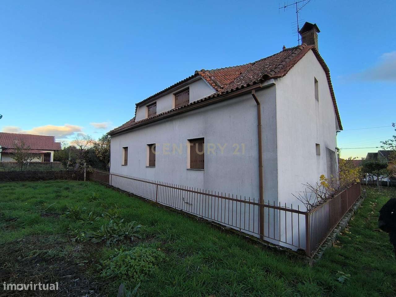 Espetacular Moradia em Quintela de Lampaças, Bragança - Grande imagem: 2/6