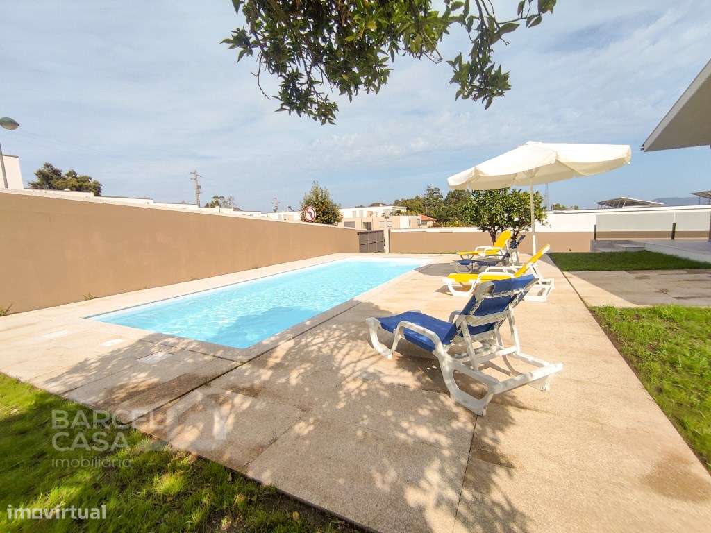 Moradia T4 individual à entrada da cidade de Barcelos - Grande imagem: 2/44