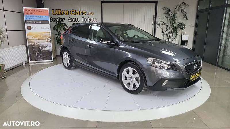 Volvo V40 Cross Country D2 Powershift Momentum - 8