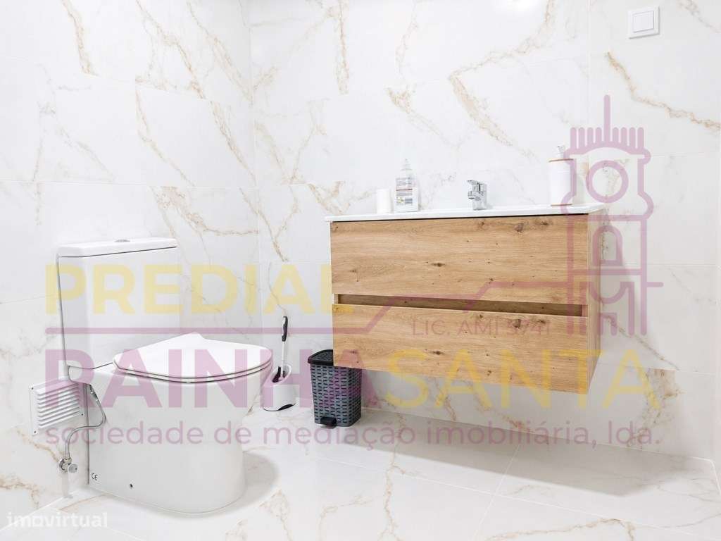 T3 Totalmente Remodelado na Solum, Coimbra, com Garagem Fechada-8