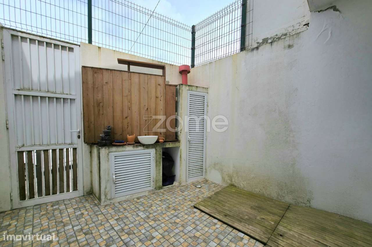 Moradia T2 com vista mar - Fenais da Luz-3