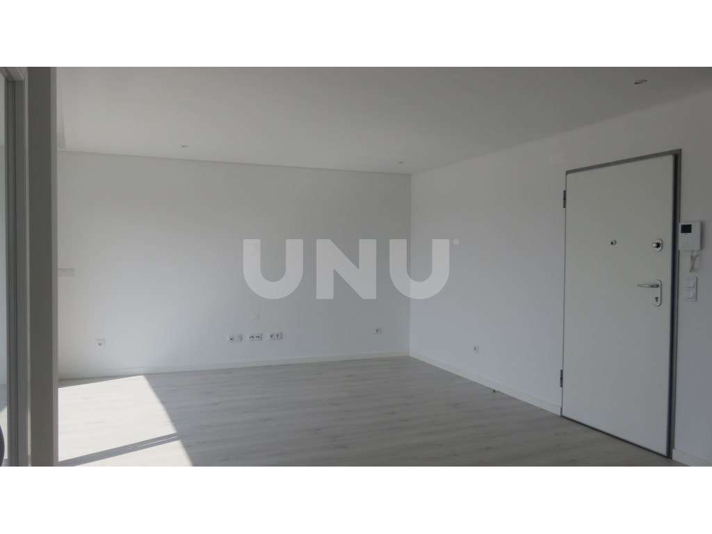 Apartamento T3 Em Santa Marta Do Pinhal