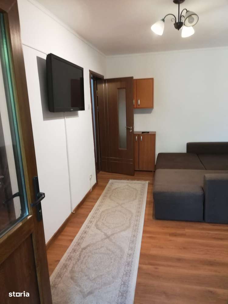 TROCADERO inchiriere garsoniera decomandar mobilata 400 euro - Imagine principală: 4/16