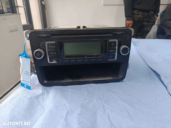 Radio/CD Player Volkswagen T5 - 1