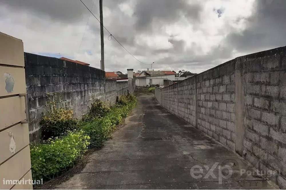 Terreno em Canidelo com capacidade construtiva - Grande imagem: 4/12