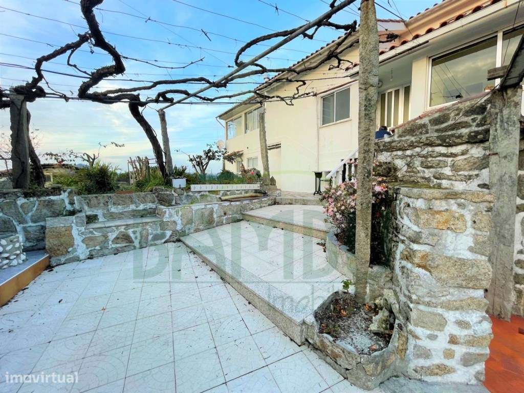 Excelente Moradia para venda na freguesia de Cristelo, no concelho ... - Grande imagem: 4/45