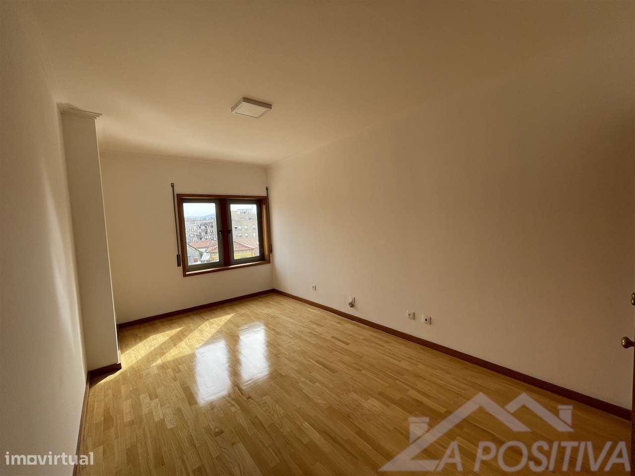 Apartamento T2+1 Venda em São João da Madeira,São João da Madeira-26