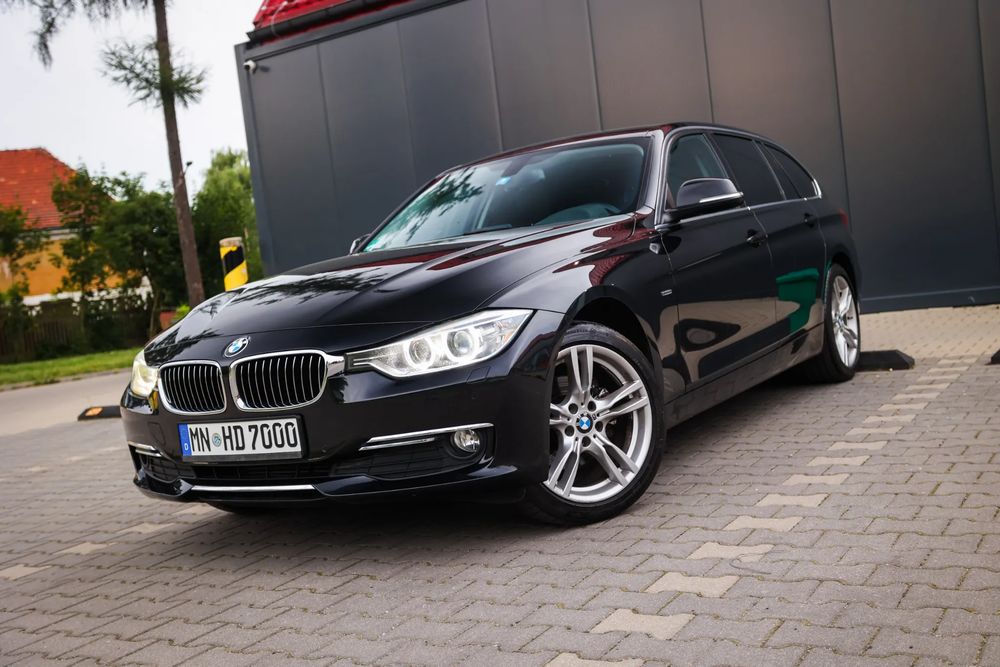 BMW 3 Series F30/F31 (2012-2020) 320d Luxury Line 2013