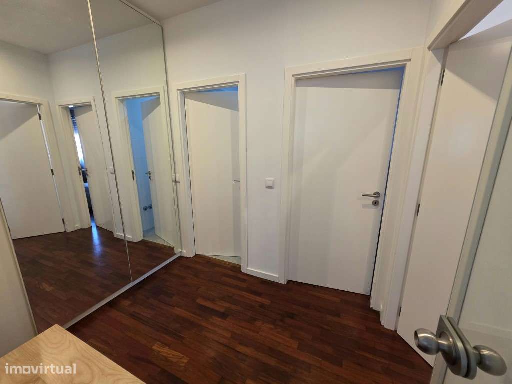 Apartamento renovado na Foz do Douro-6