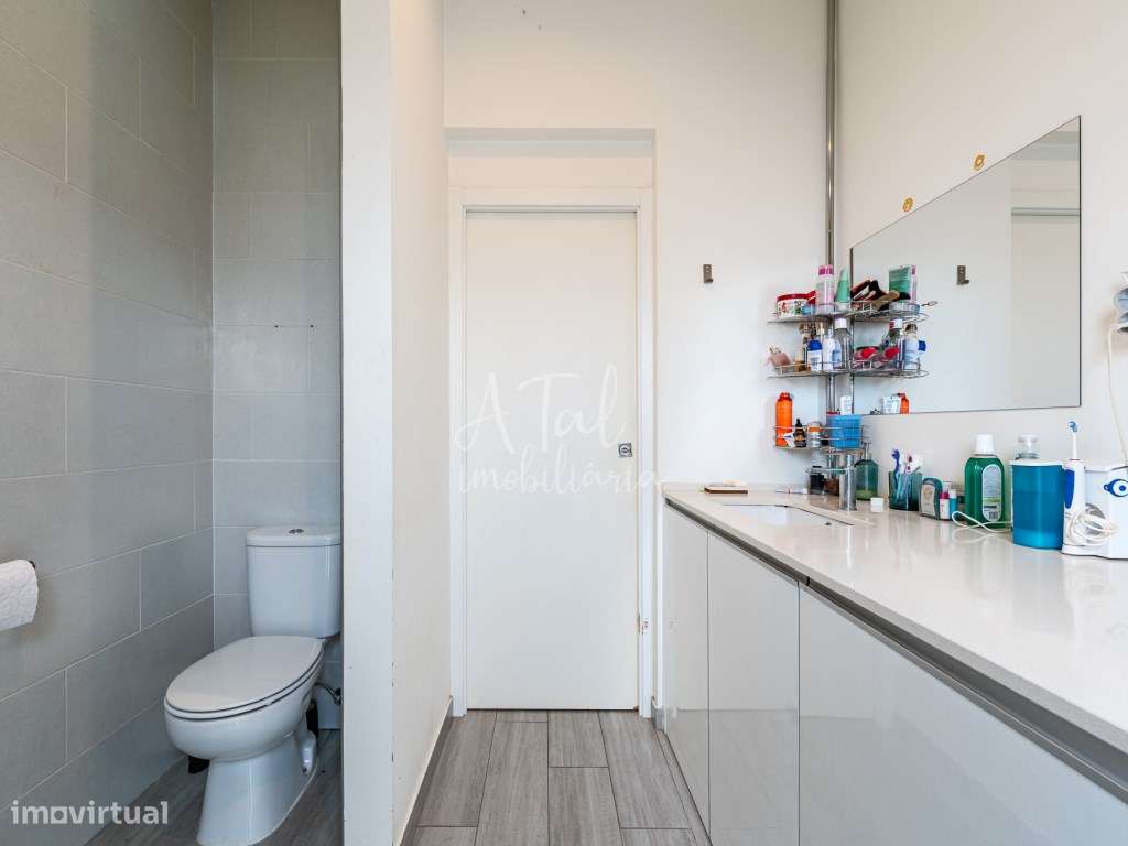 Moradia V2 Térrea a 10 minutos da Praia-12