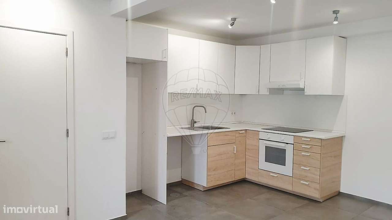 Moradia T8 para venda-11