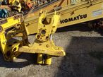 Piese Cabina buldoexcavator Komatsu WB 93 R5  din 2008 - 8