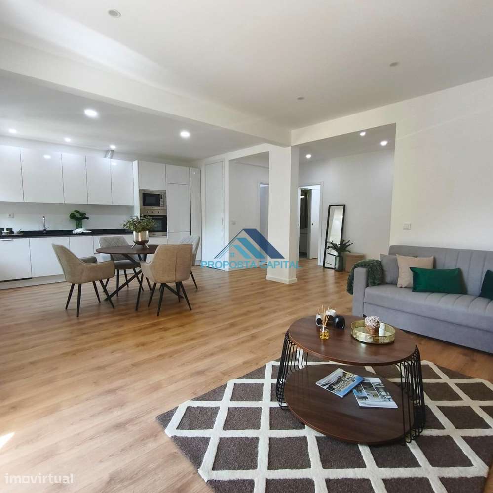 Apartamento T3 em Remodelação Total-0