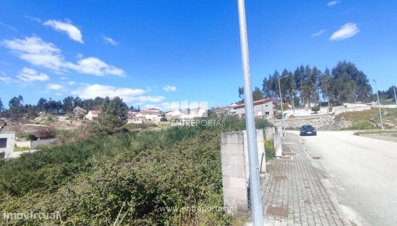 Venda 3 Lotes de Terreno com possibilidade de construção de 3 Moradi - Grande imagem: 5/30