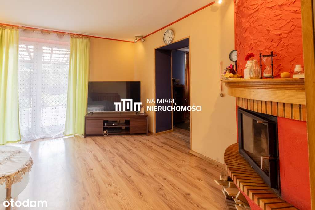 Duża działka, wolnostojący, 2-piętrowy - Pełny obrazek: 4/19