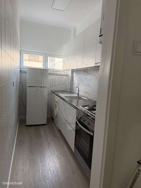 Apartamento T1 para arrendamento - Grande imagem: 2/6