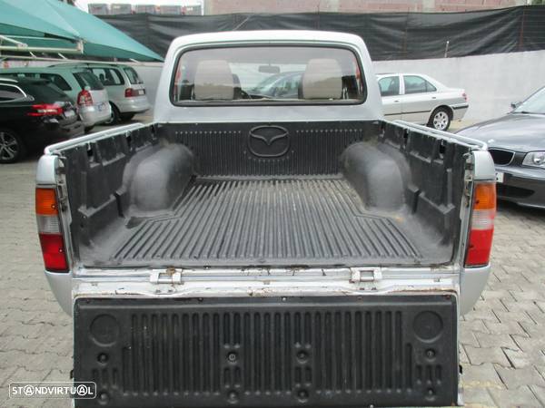 Mazda B 2500 2.5 TD CD Met. - 15