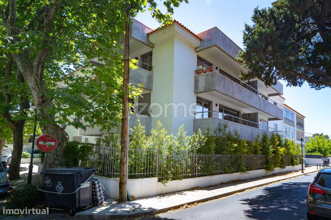 Apartamento T3 1 Com Mezanino 3 Lugares De Garagem