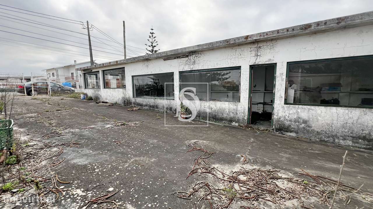 Oportunidade Única! Propriedade Urbana de 4.730 m² – Armazém, Estabele - Grande imagem: 4/23