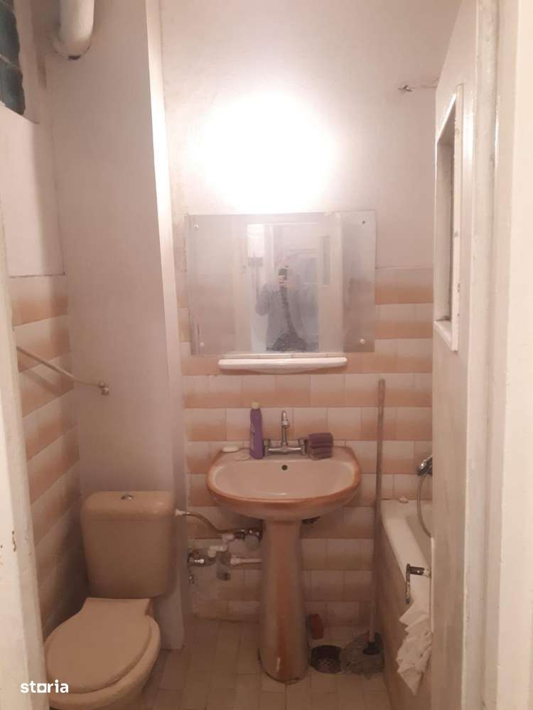 Apartament 2 camere Centru et3/4 ,simplu 54 000 euro neg-4