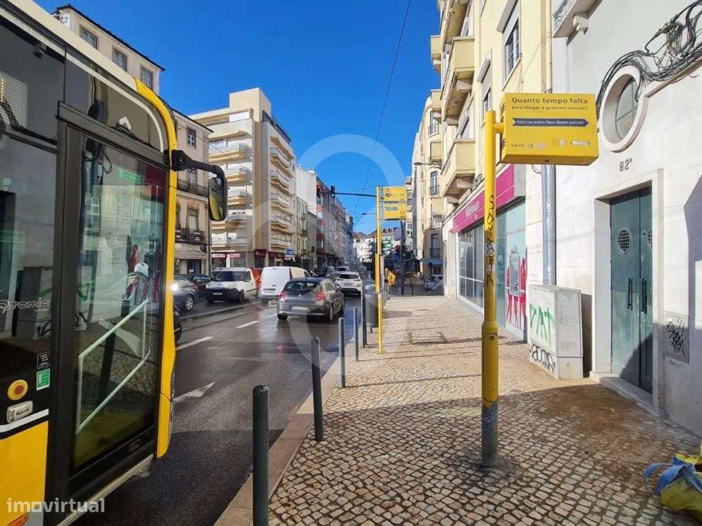 Loja clinica de analises e exames médicos nas Amoreiras em Lisboa-32