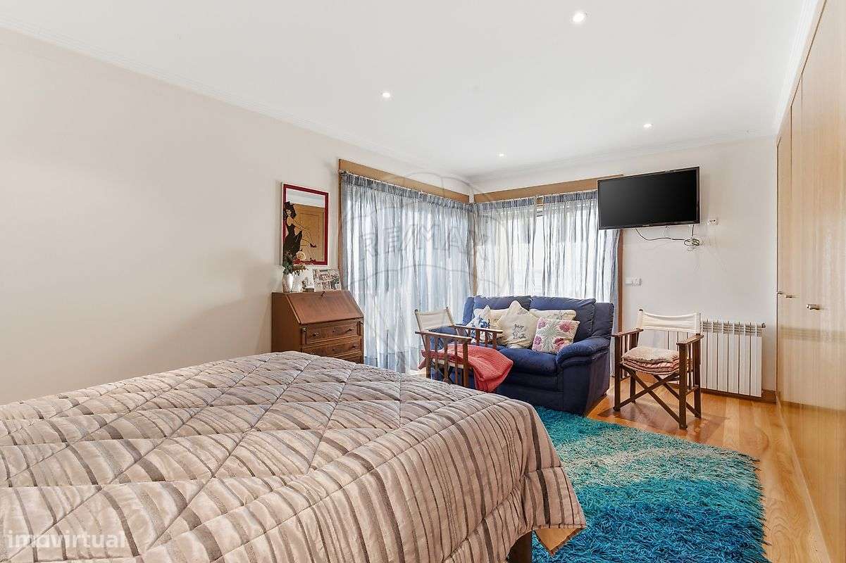 Moradia T4 para venda-25