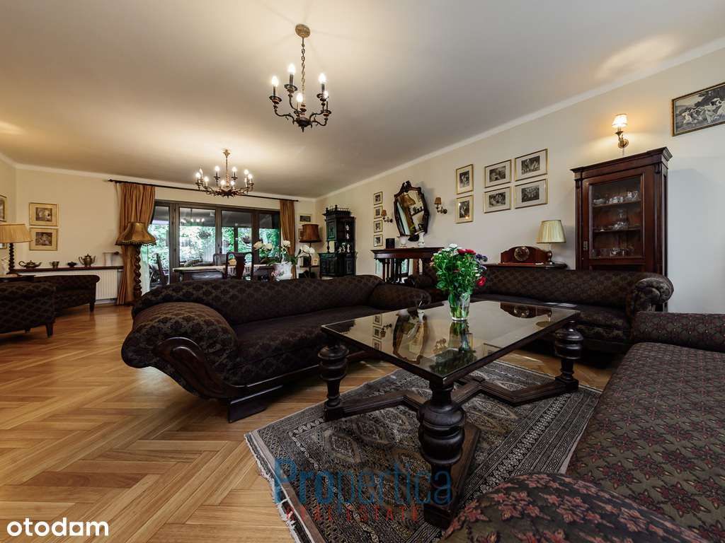 Wyjątkowy komfortowy dom pośród zieleni-3