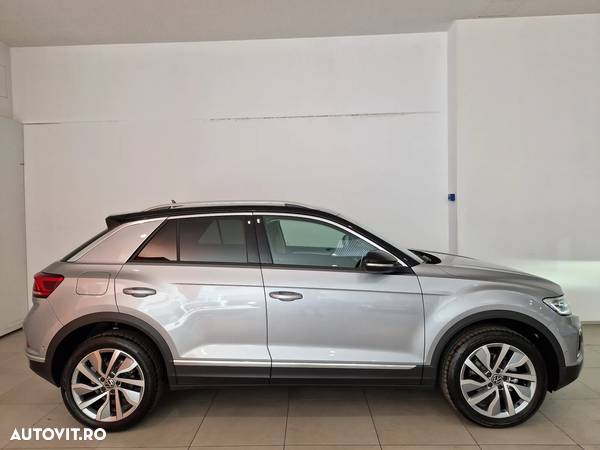 Volkswagen T-ROC 1.5 TSI DSG Style - 23