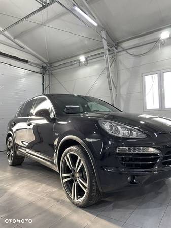 Porsche Cayenne - 5