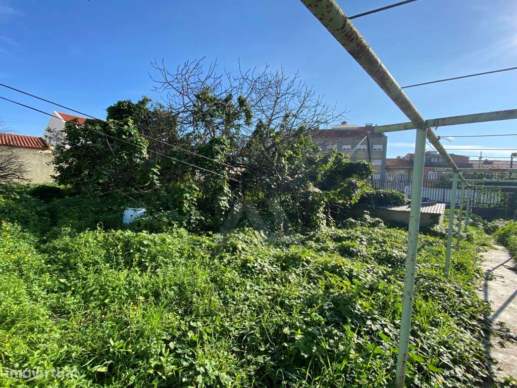 Terreno no Casalinho de Ajuda junto ao Polo Universitário da Ajuda-10