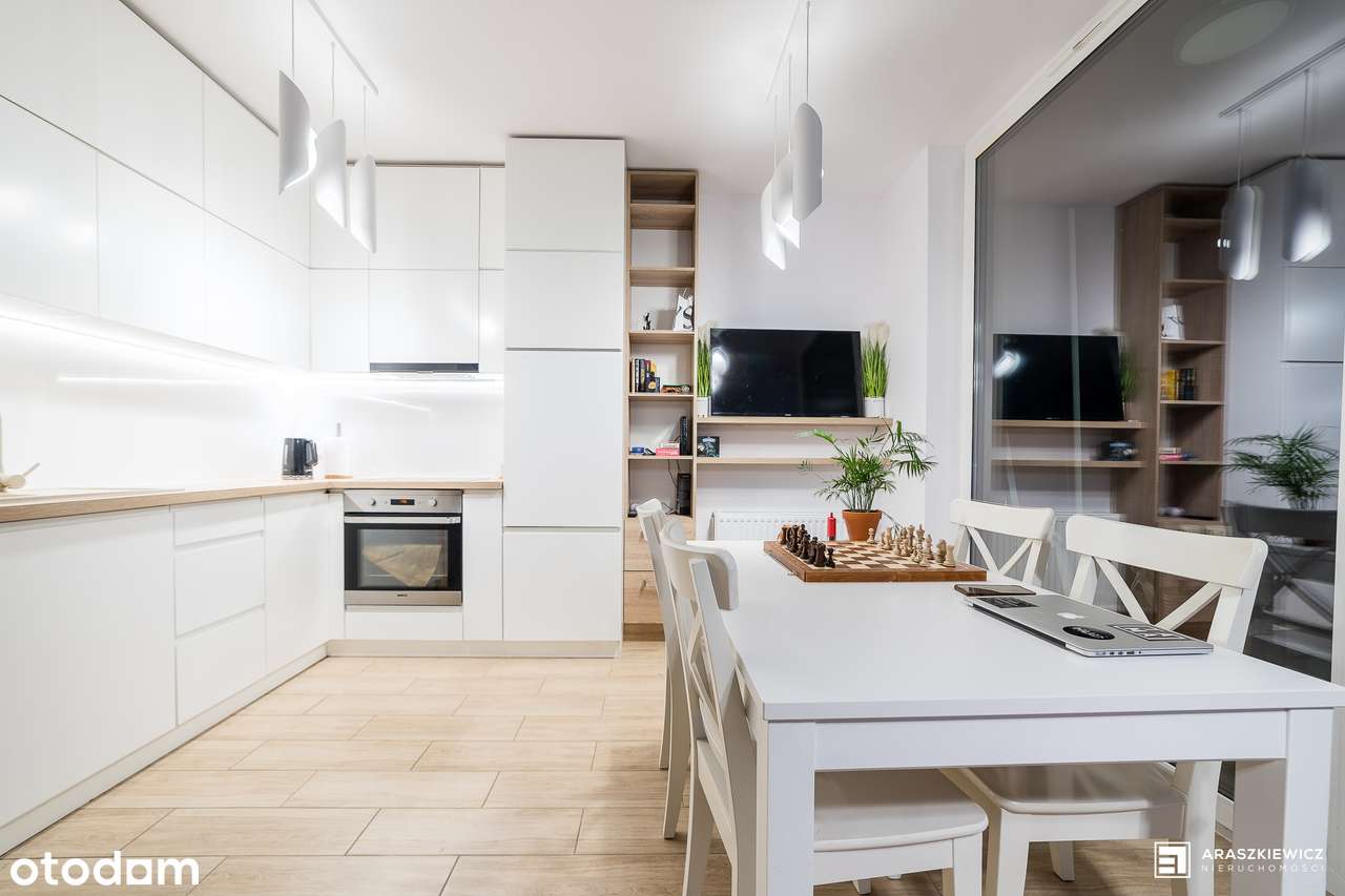 NOWOCZESNA, jasna kawalerka z loggią przy ul. Studziennej 7 w Poznaniu - Pełny obrazek: 4/20