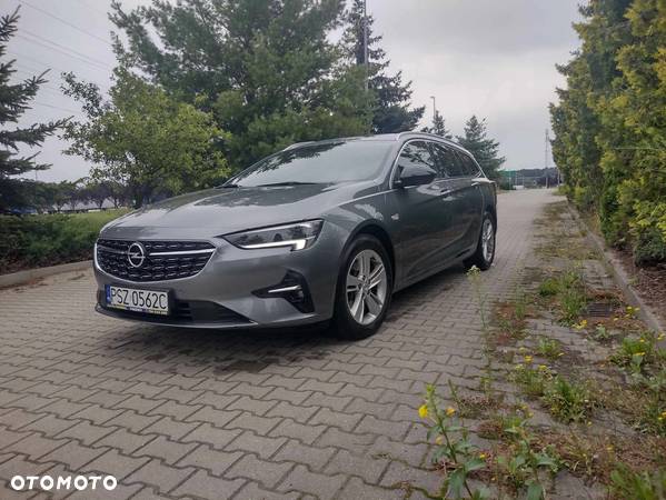 Opel Insignia - 1