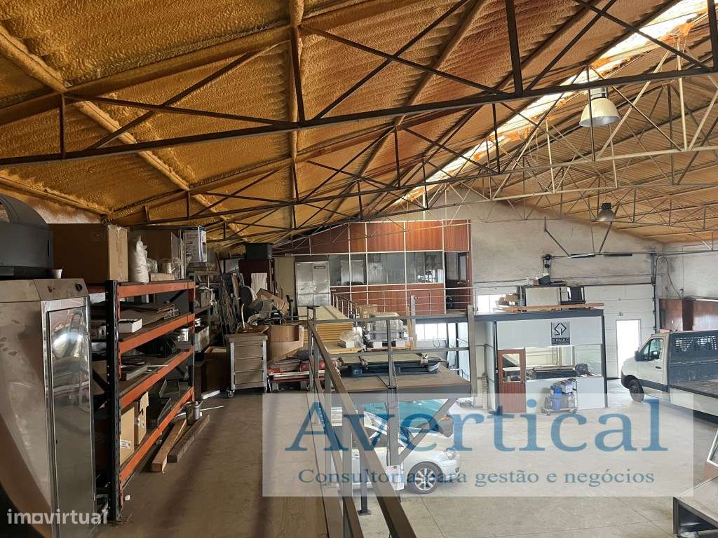 Armazém Industrial C/500m2 - Milheirós - Maia-5
