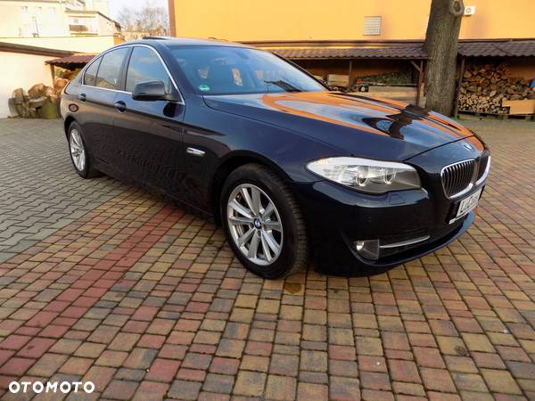 BMW Seria 5 520i Modern Line - 8