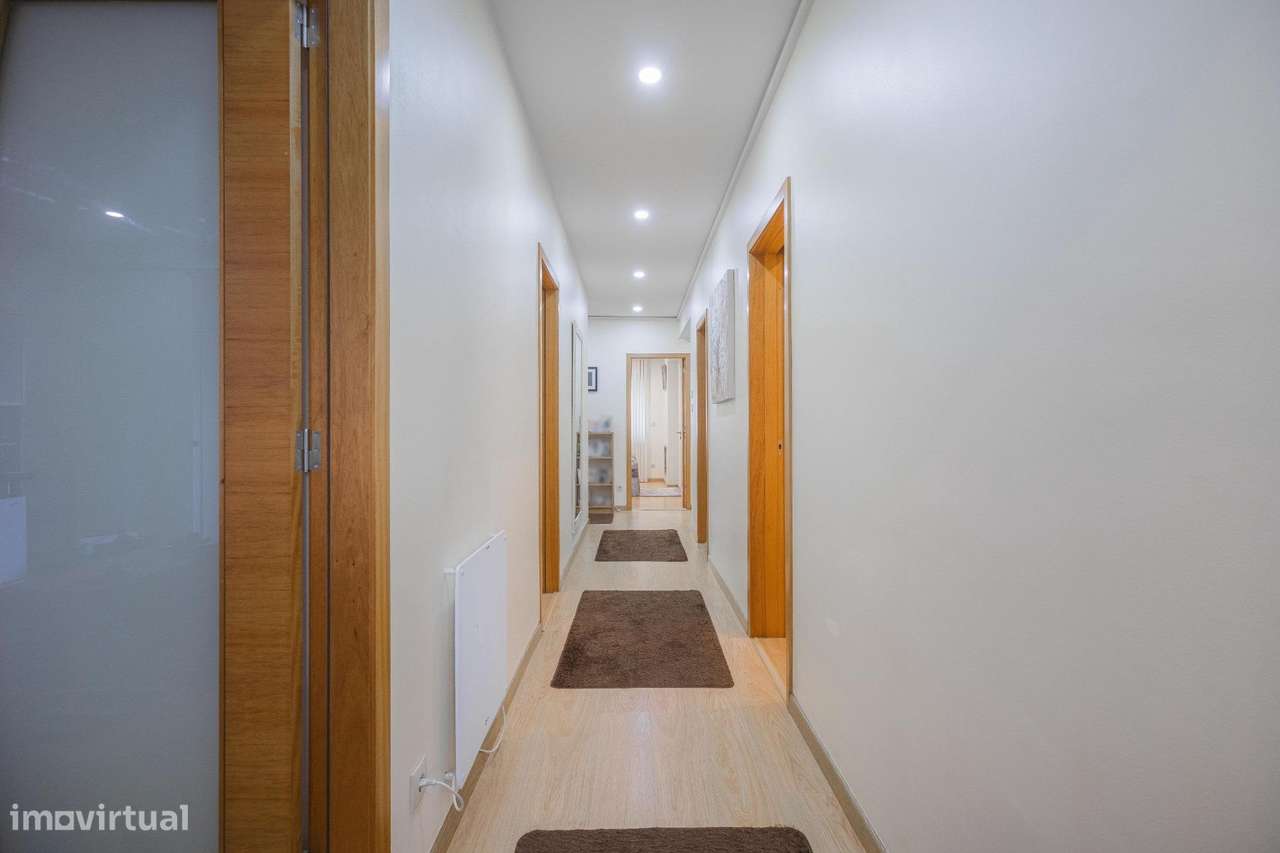 Andar Moradia T3 – Rés do Chão Totalmente Remodelado-7