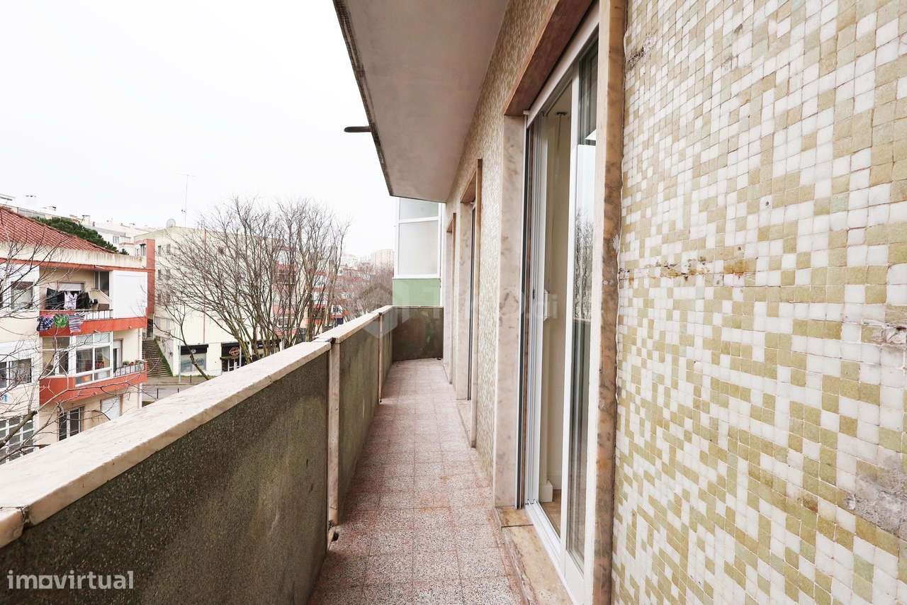 T4 TOTALMENTE REMODELADO NA DAMAIA – PRONTO A HABITAR | LOCALIZAÇÃO E-29