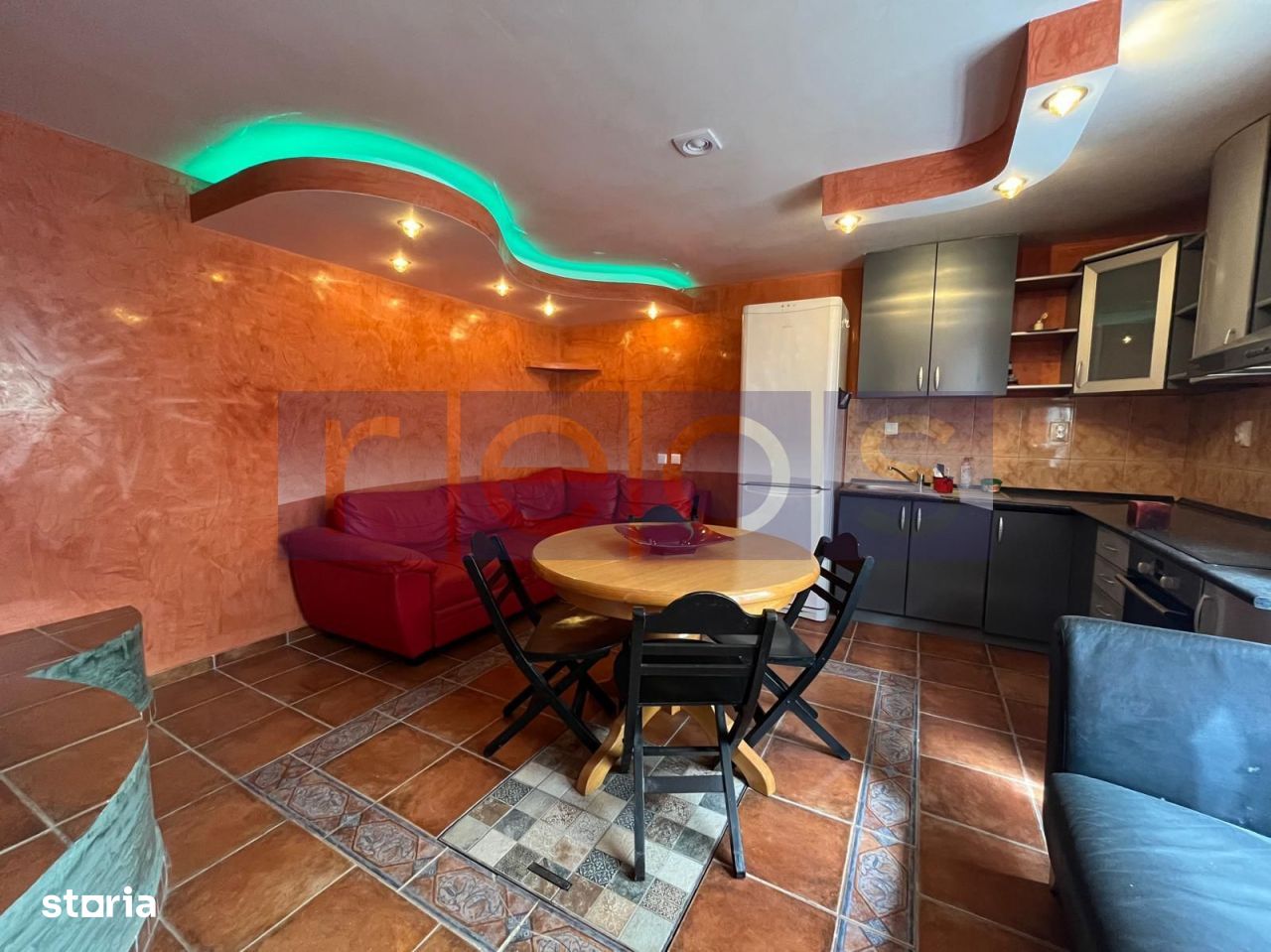 INCHIRIERE CASA 2 CAMERE | ZONA ARMENEASCA