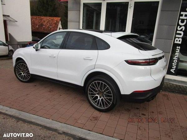 Porsche Cayenne - 3