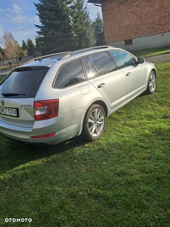 Skoda Octavia Combi 1.6 TDI (Green tec) DSG Ambition - 7